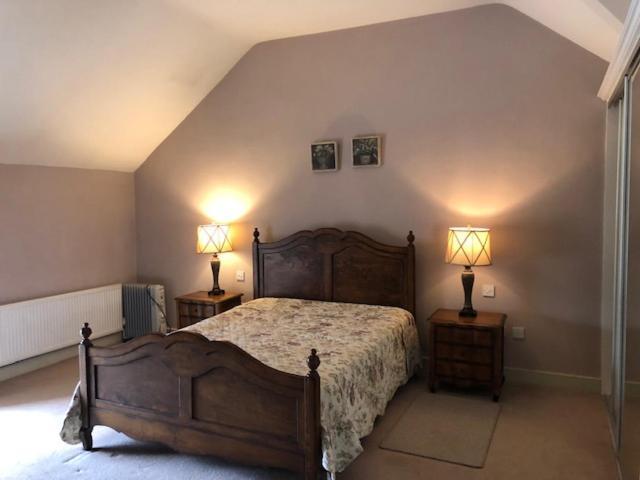 2 Bed Courtyard Apartment At Rockfield House Kells In Meath - Short Term Let Eksteriør billede